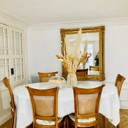 The Angelina House - Jaccuzi - Place Vendome Appartement *